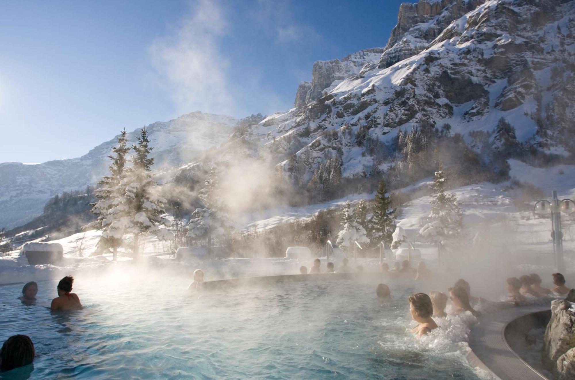 Hotel Alpenblick-Leukerbad-Therme Eksteriør billede