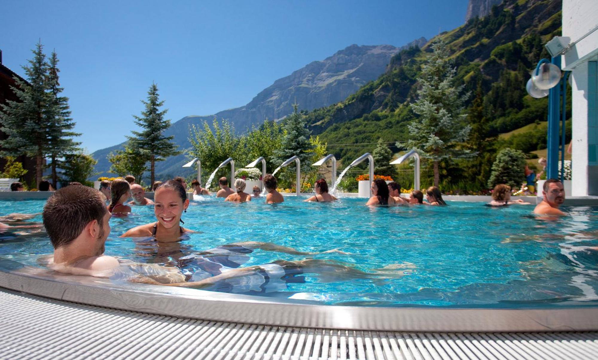 Hotel Alpenblick-Leukerbad-Therme Eksteriør billede