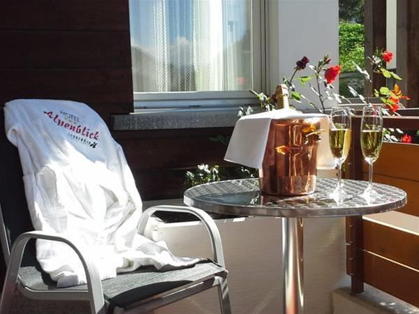 Hotel Alpenblick-Leukerbad-Therme Eksteriør billede