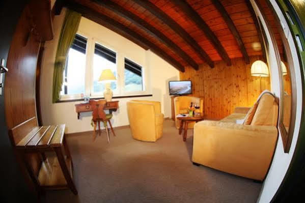 Hotel Alpenblick-Leukerbad-Therme Eksteriør billede